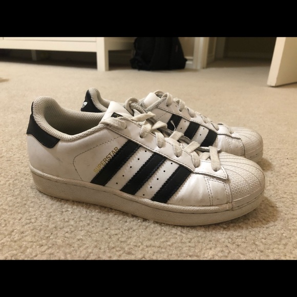Adidas Superstars - Picture 3 of 5